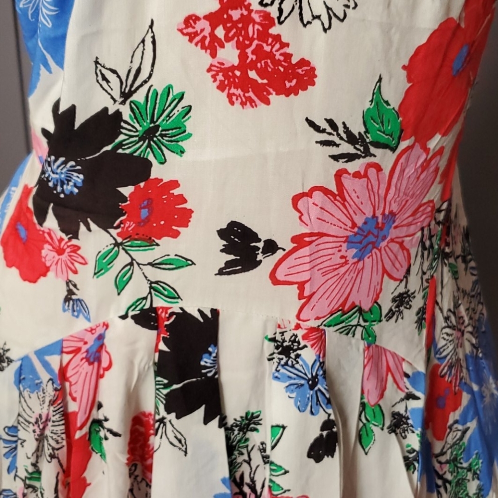 HOST PICK OMG Check This Dress Out! - Picture 3 of 12